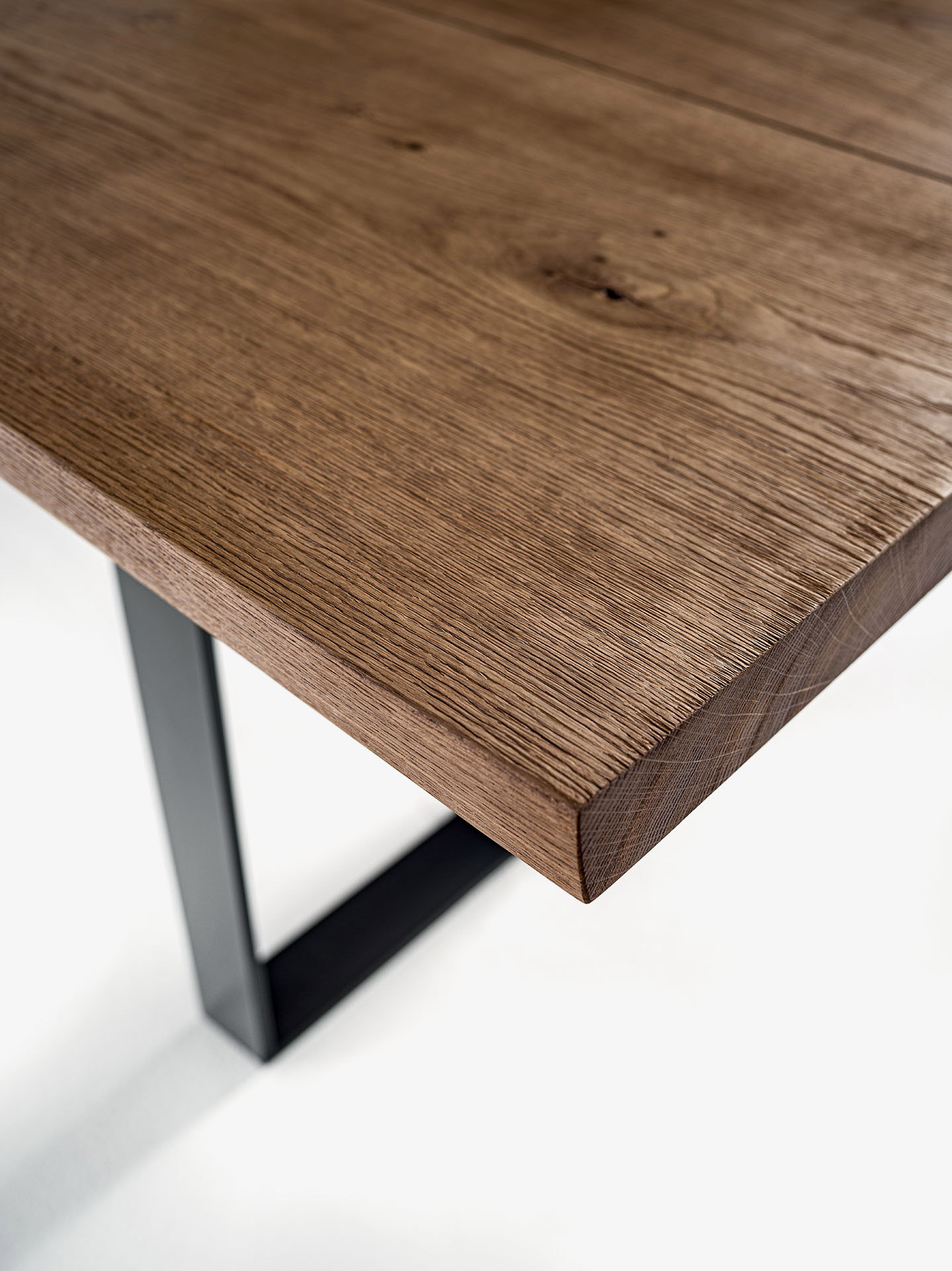 D.T. TABLE SQUARED Gallery 4