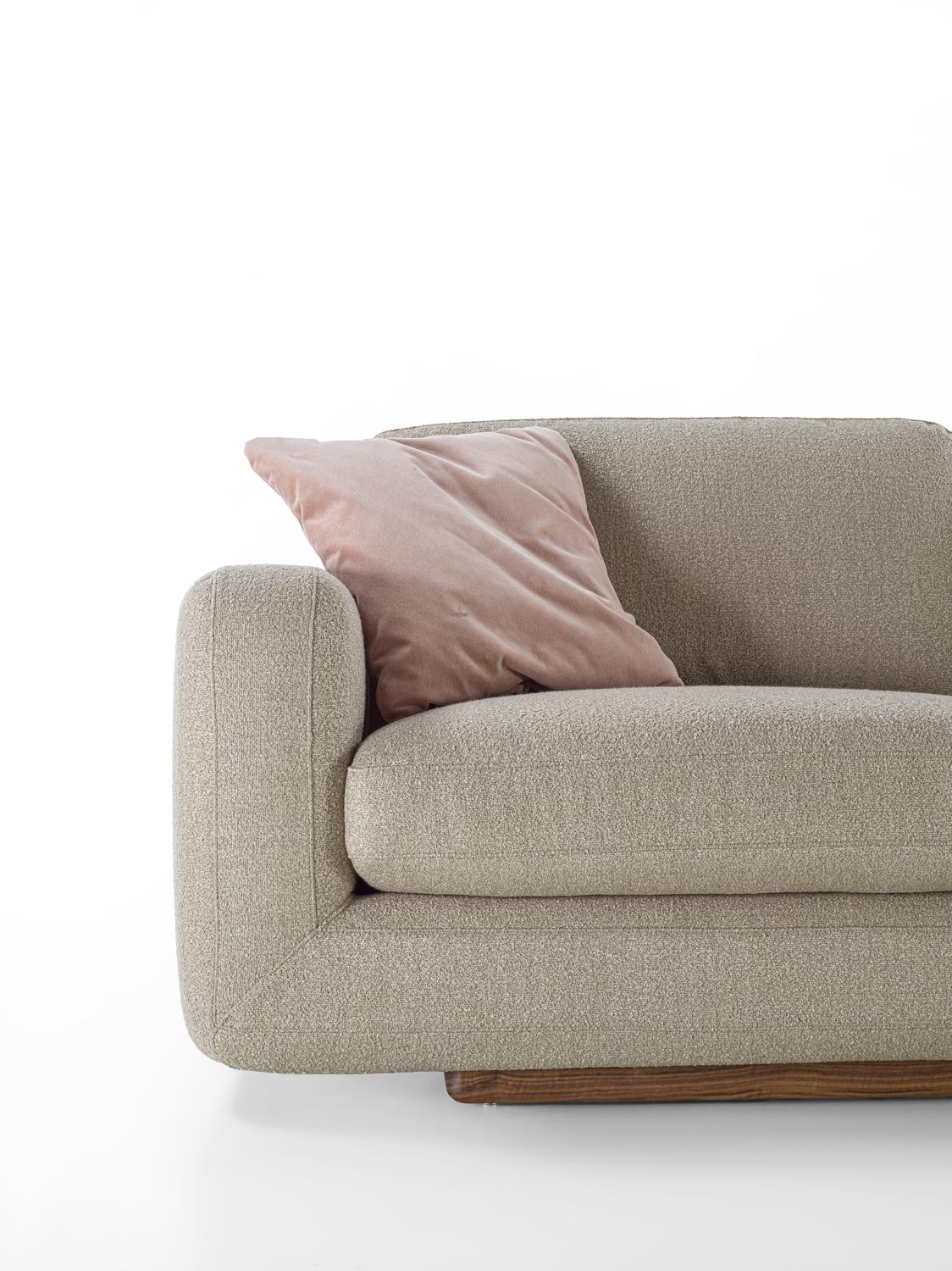 SOSPIRO SOFA Gallery 5
