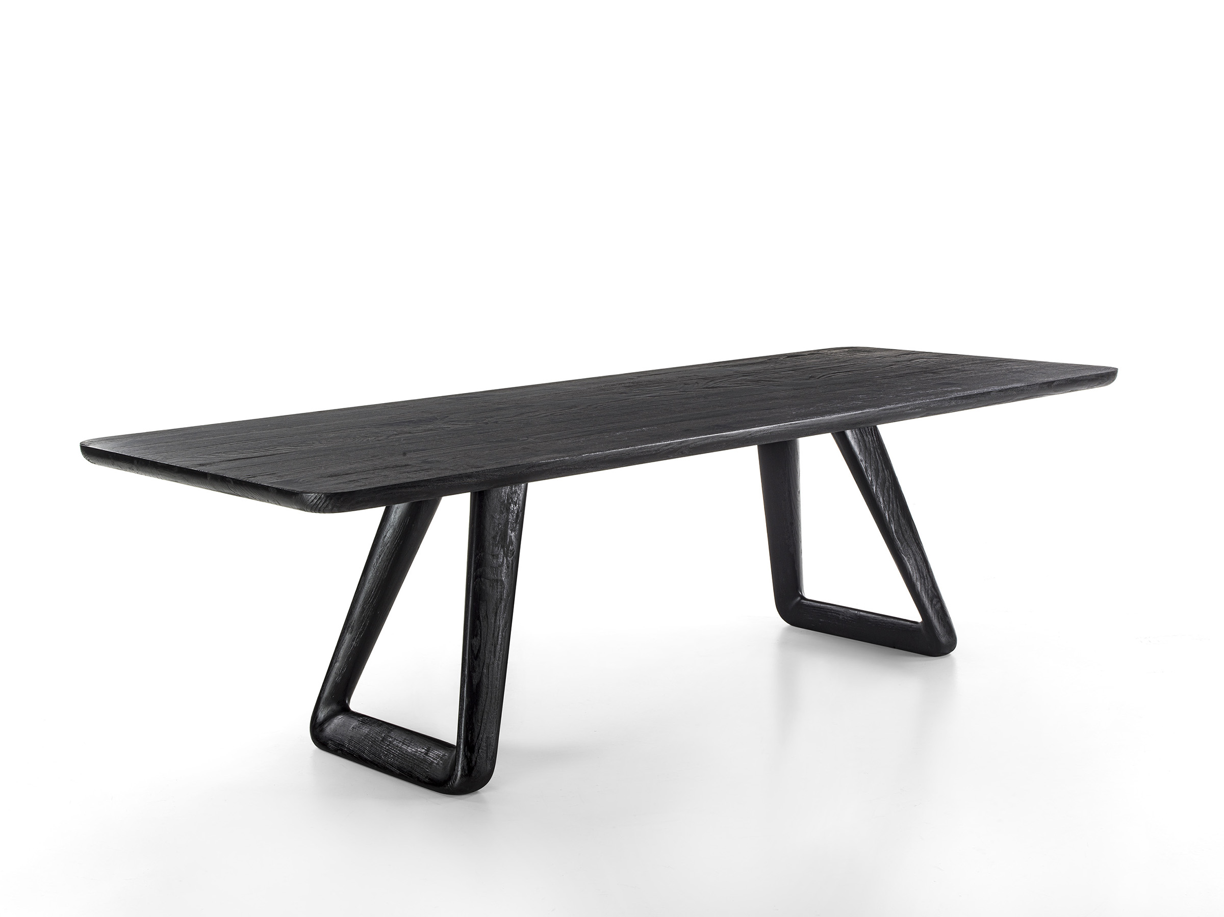 SOSPIRO TABLE Gallery 3
