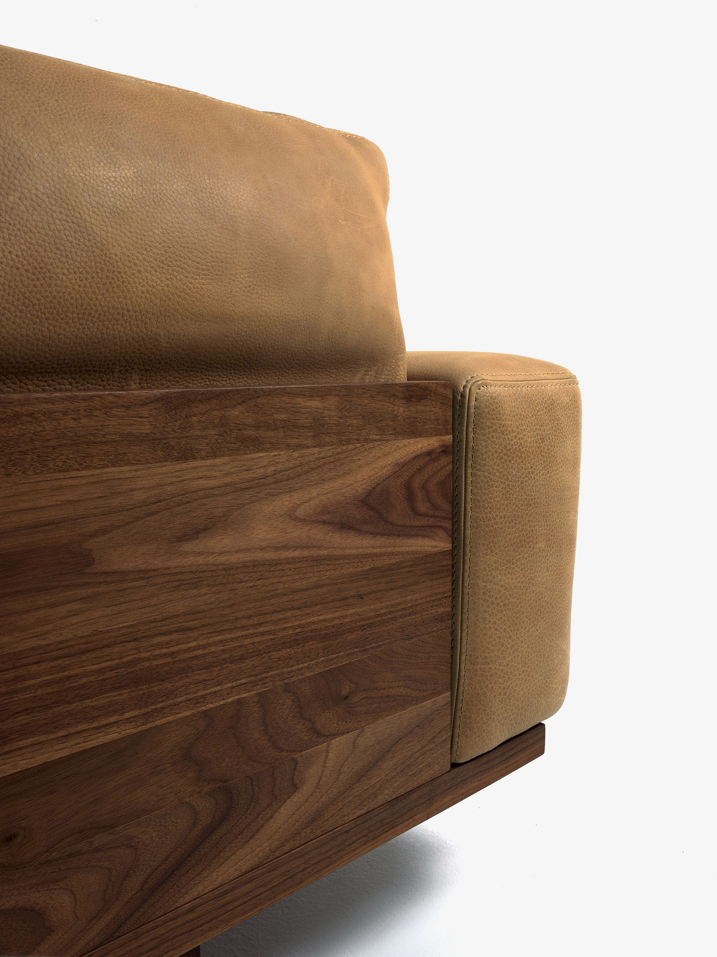 UTAH SOFA Gallery 3