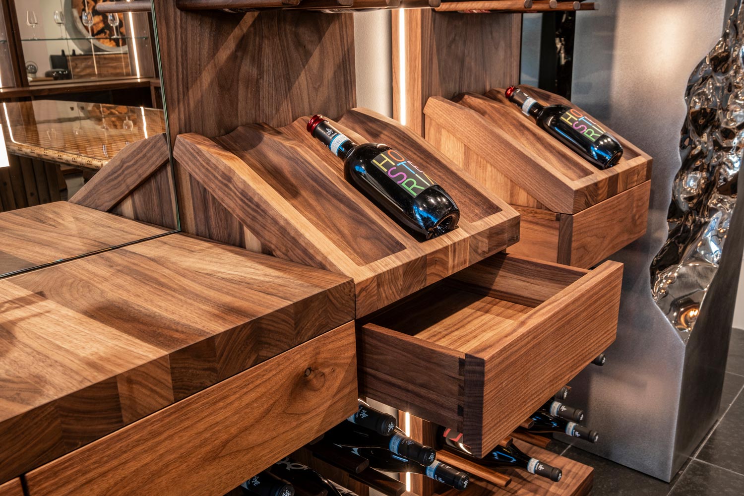 WINE WALLY Gallery 4