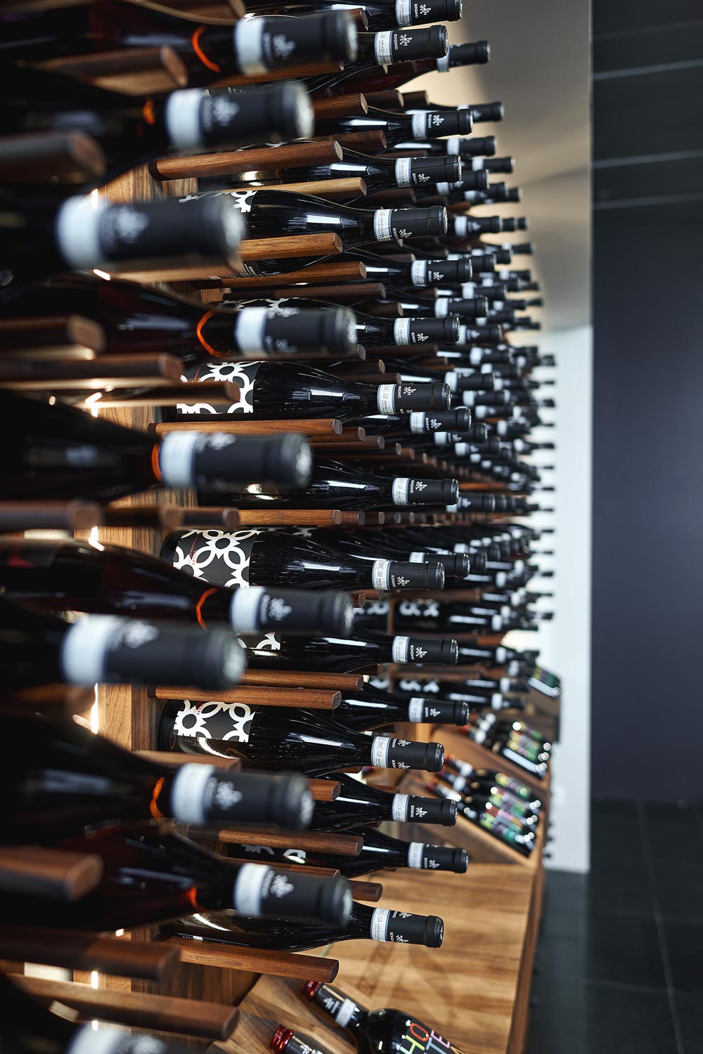 WINE WALLY Gallery 8