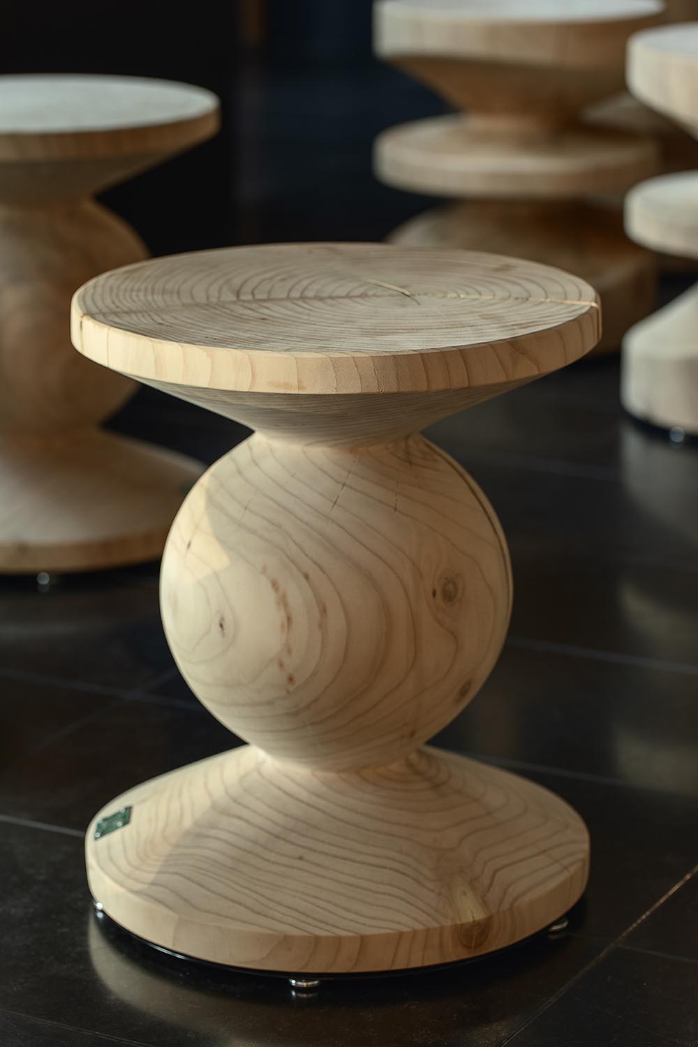 CIRCUS STOOL Gallery 4