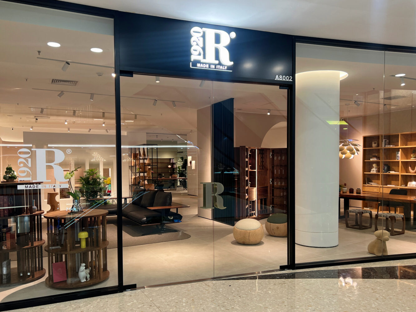 RIVA1920 FLAGSHIP STORE ERÖFFNET IN SHANGHAI